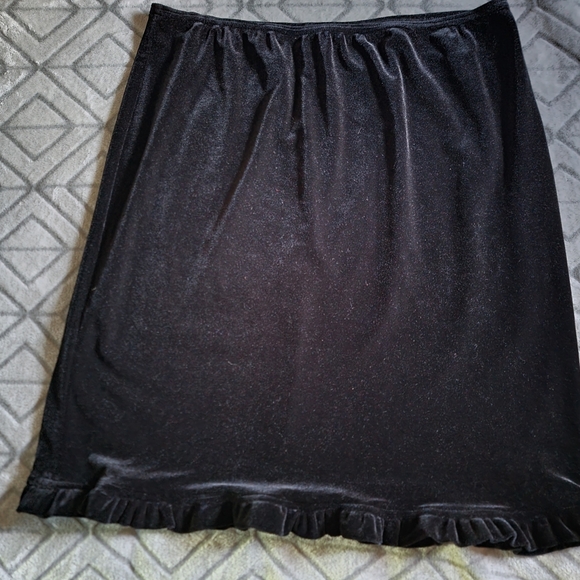 Vintage Mixit Black Crushed Velvet Ruffle Midi Whimsigoth Goth Skirt Size L